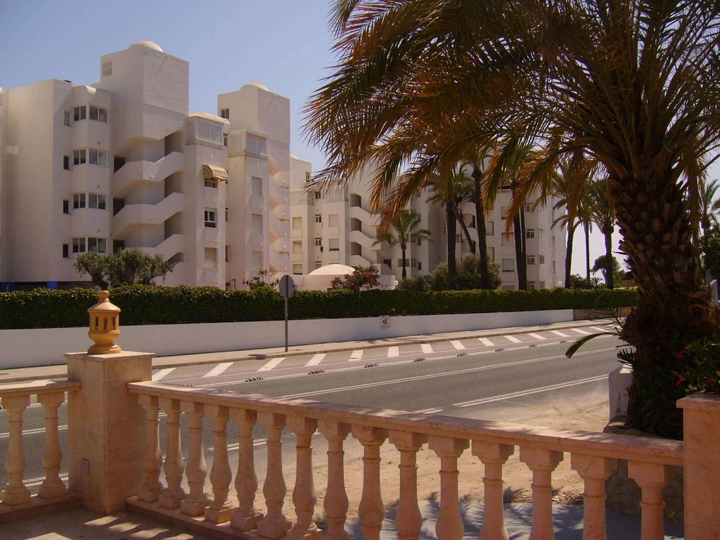 El Artista Villajoyosa Exterior foto